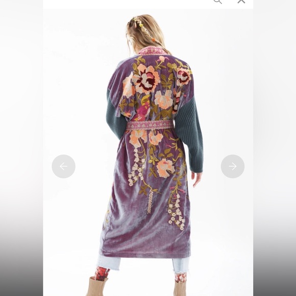 Arrata Velvet Embroidered Kimono - Picture 2 of 8